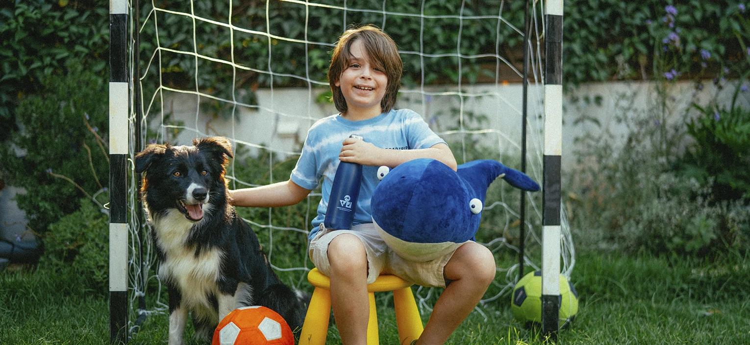 kids with dogs